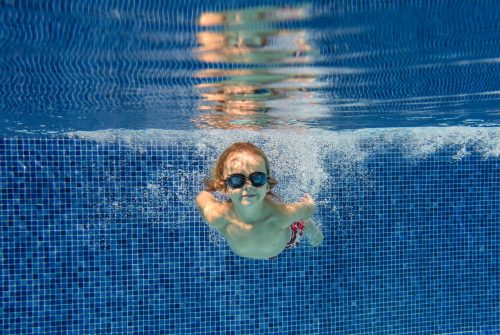 Découvrez les avantages des piscines coques à nîmes